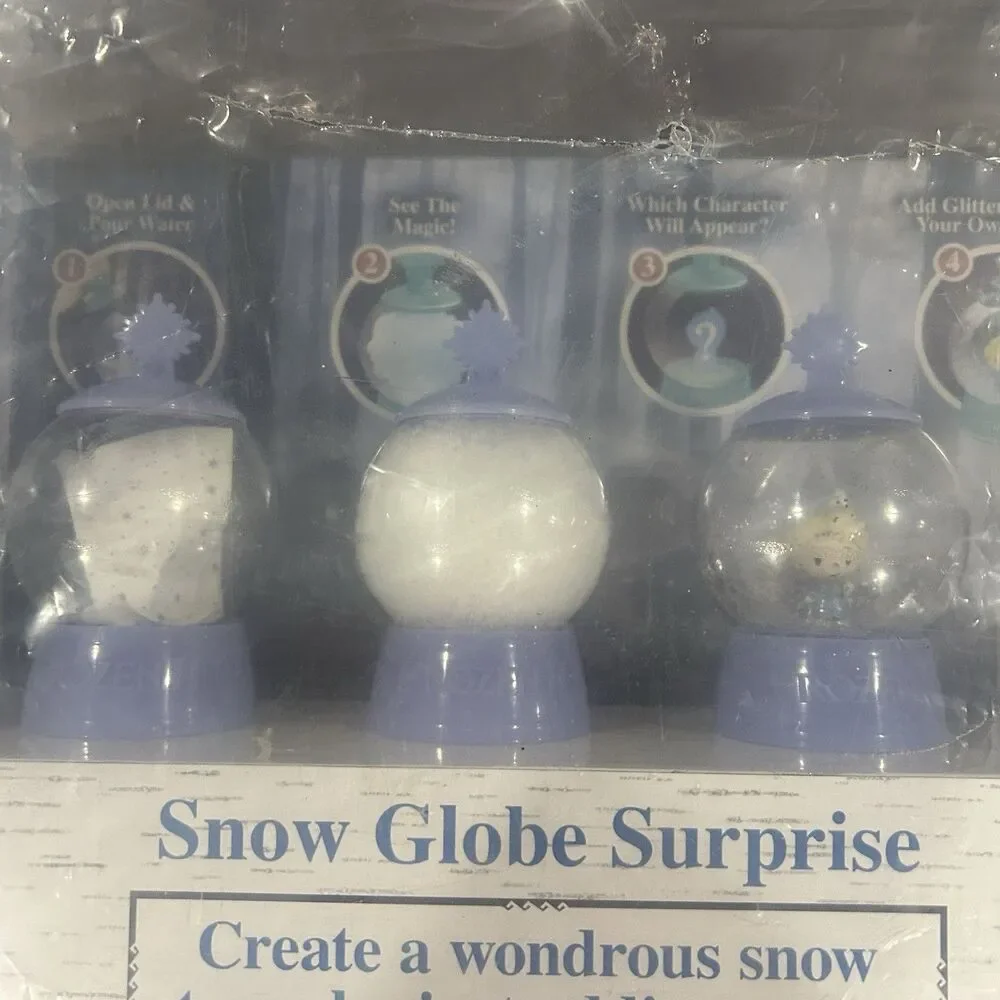 Disney Frozen II Snow Globe Surprise Mystery Set Add Water New Sealed Elsa Olaf